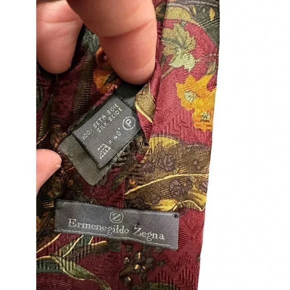 Ermenegildo Zegna Men's Red 100% Silk Floral Print Neck Tie Size OS - Picture 5 of 6